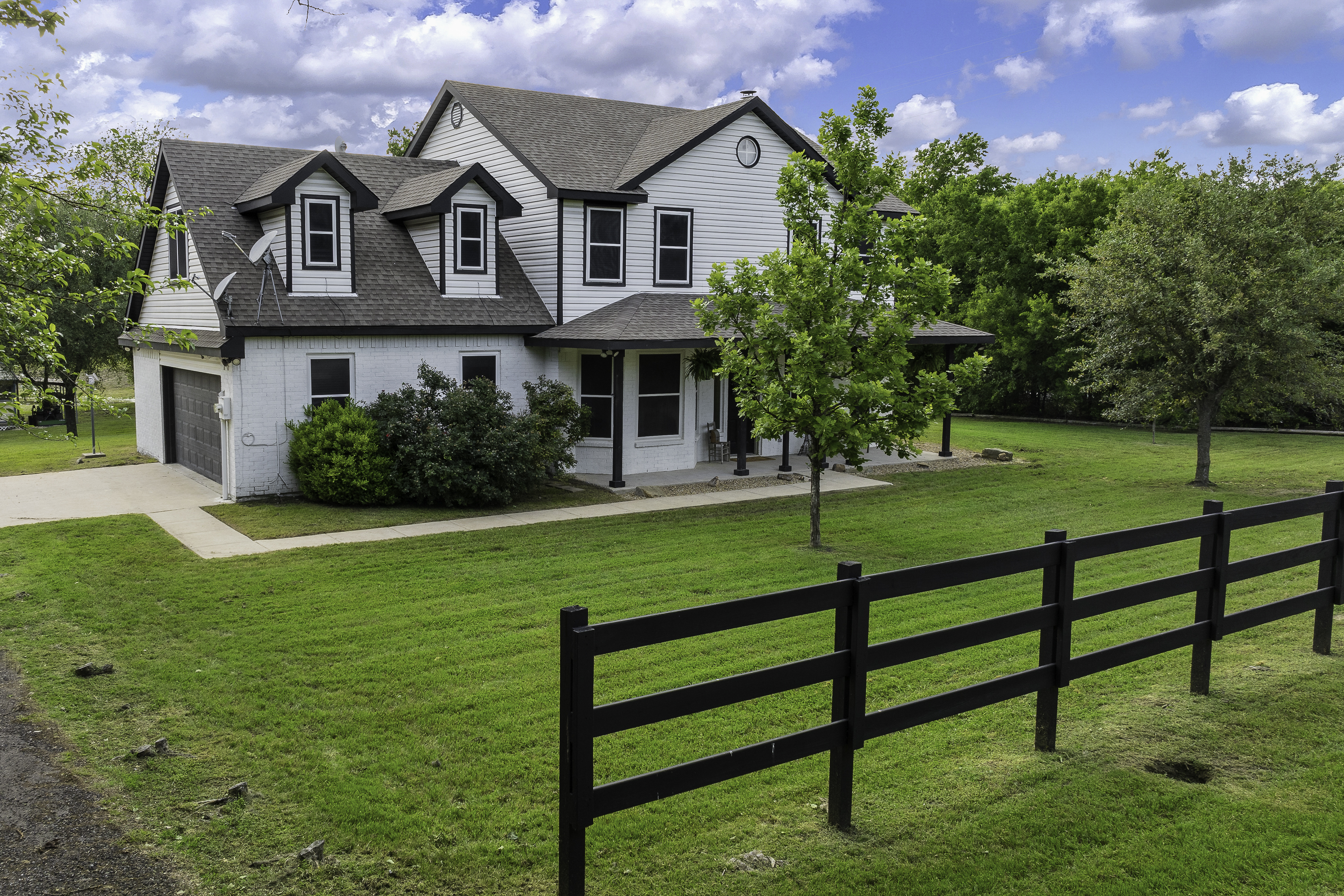 15936 County Road 566